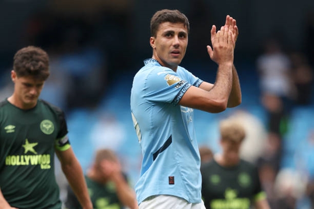 Rõ thái độ của Real Madrid trong thương vụ Rodri