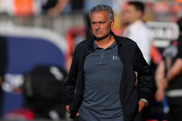 Đấu Galatasaray, Mourinho nhắc khéo trọng tài