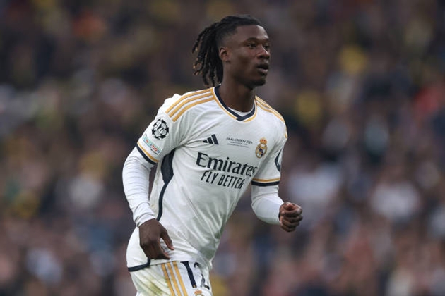 Ảnh bài viết Chuyển nhượng tối 27/09: Real giữ Camavinga; Juventus nhắm Osimhen