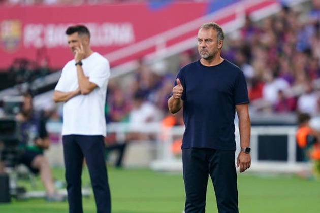 Ảnh bài viết Thắng dễ Valladolid, vì sao Flick vẫn xin lỗi 1 cầu thủ Barca?