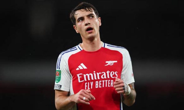 Arsenal ra quyết định về tương lai Kiwior