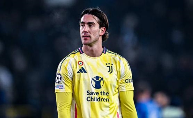 Ảnh bài viết Arsenal nhận "gáo nước lạnh" trong thương vụ Vlahovic