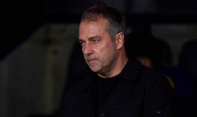Barca đánh rơi lợi thế, Hansi Flick gửi thông điệp đến hàng phòng ngự