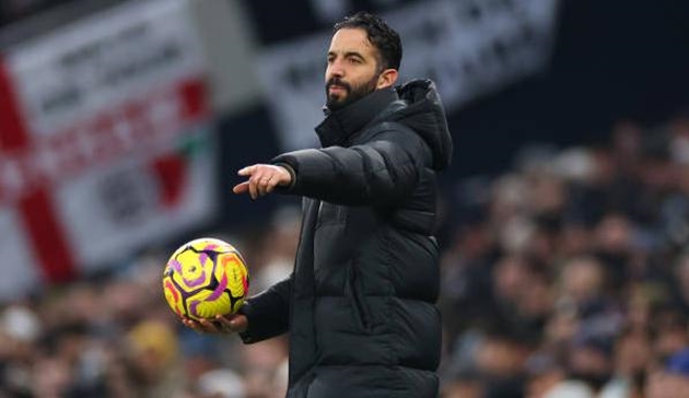 Ảnh bài viết Manchester United và mùa hè định mệnh: Cải tổ hay tụt hậu?