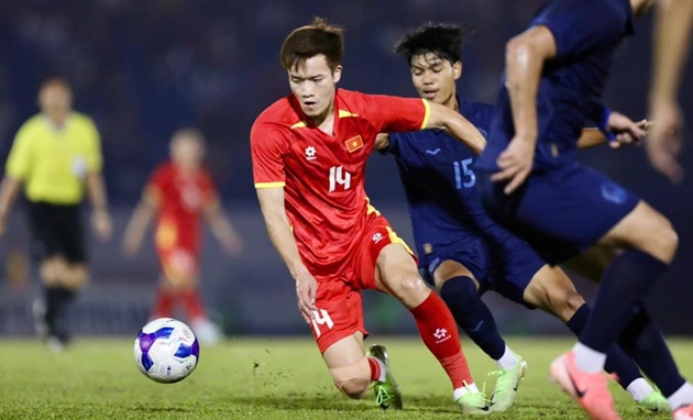 Điểm tin bóng đá Việt Nam 20/3: Hoàng Đức mang đến nỗi lo; Việt Nam tăng bậc trên BXH FIFA