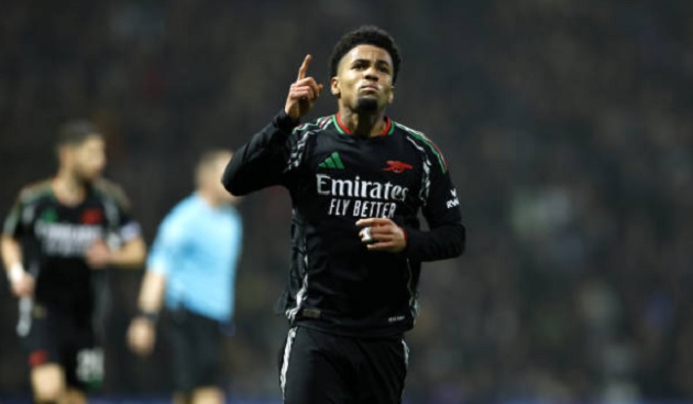 HLV Arteta không bất ngờ trước siêu phẩm của thần đồng Arsenal