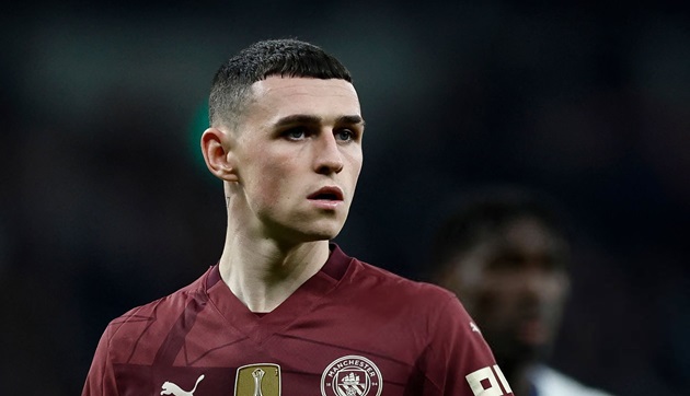 Thử nghiệm thất bại của Pep với Phil Foden