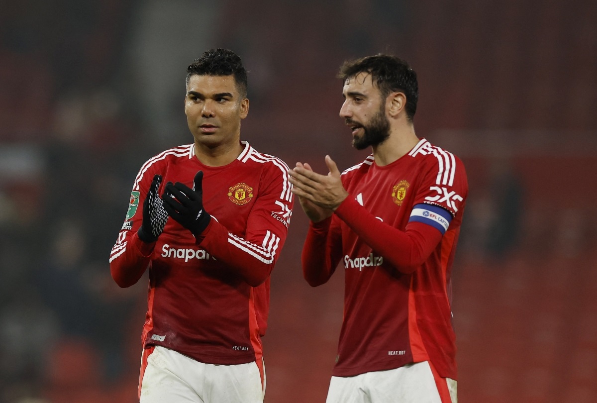 3 món quà Van Nistelrooy để lại cho Amorim
