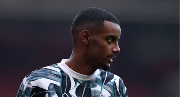 Ảnh bài viết Không phải Gyokeres hay Sesko, đây mới là mảnh ghép phù hợp cho hàng công Arsenal