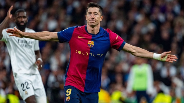 Lewandowski đã biết trước Hansi Flick sẽ giúp Barca hồi sinh