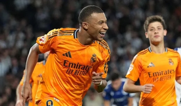 Mbappe thăng hoa ở vị trí sở trường