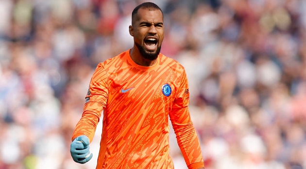 Ảnh bài viết Sự kiên định của Enzo Maresca với Robert Sanchez