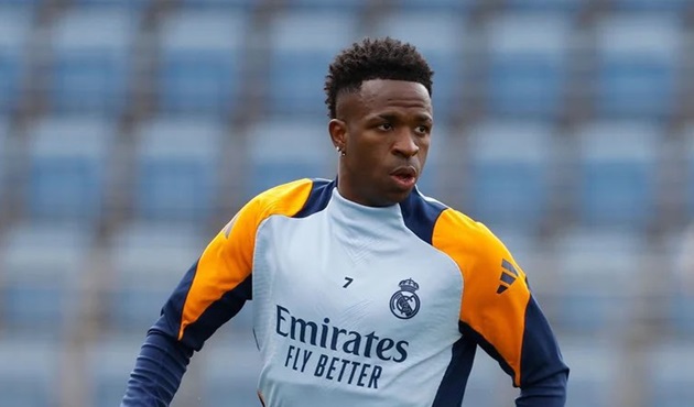 Fabrizio Romano cập nhật tương lai của Vinicius tại Real Madrid