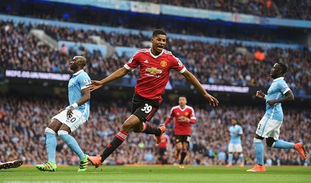 5 thắng lợi ấn tượng nhất của Man Utd tại Etihad
