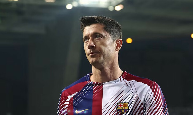 Barca quá chủ quan khi đặt trọn niềm tin vào Lewandowski
