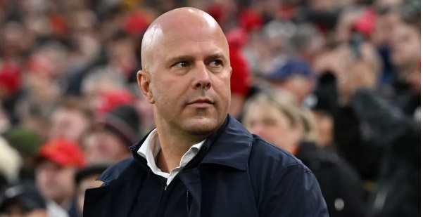 Arne Slot lấy Man City làm tấm gương cho Liverpool