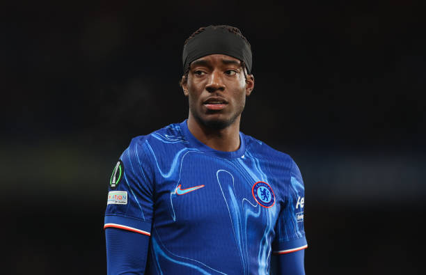 Sao Chelsea nhận án phạt từ Enzo Maresca vì vi phạm kỷ luật