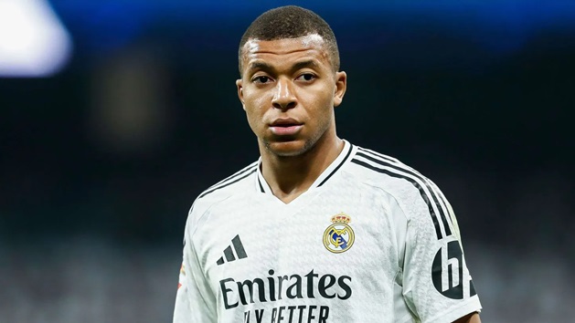 Ancelotti nói lời thật lòng về Mbappe