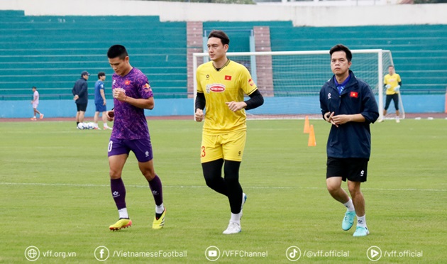 Đặng Văn Lâm bị loại khỏi danh sách ĐT Việt Nam dự AFF Cup 2024