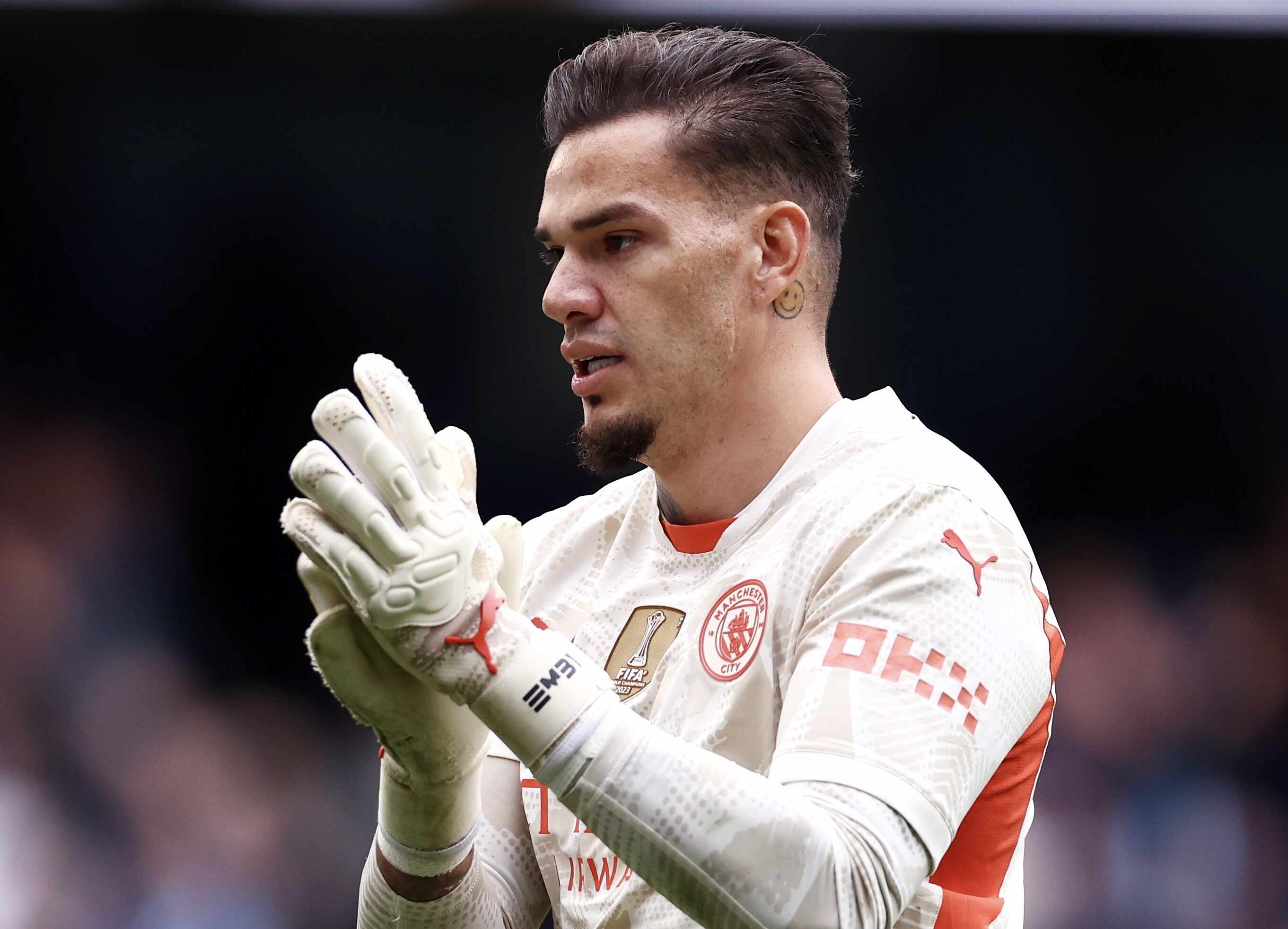 Ảnh bài viết Ederson kiến tạo còn nhiều hơn cả Antony