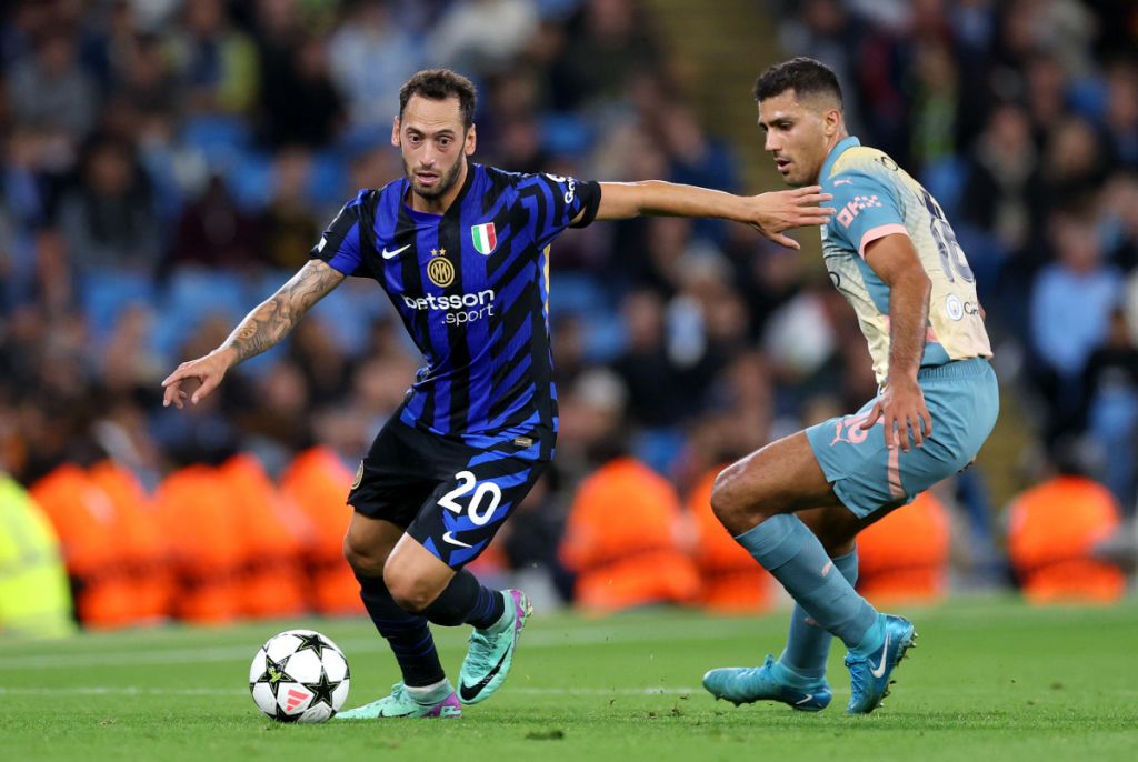 Calhanoglu: Chẳng có gì sợ hãi khi đối đầu Man City