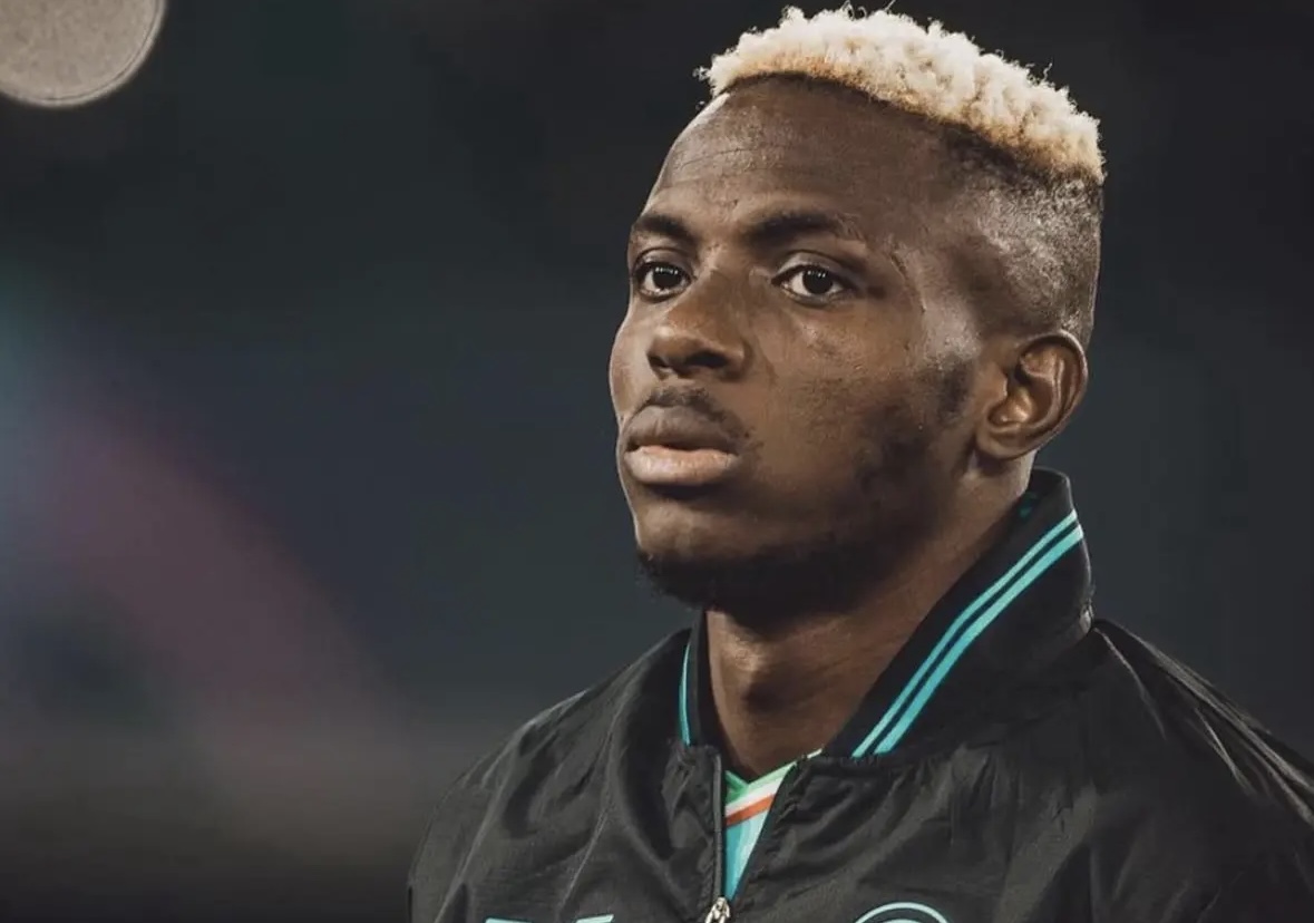 Victor Osimhen và cái giá của sự tham lam