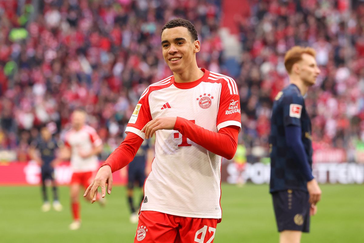 Sếp lớn Bayern Munich bức xúc khi Musiala không được đề cử Quả bóng vàng 