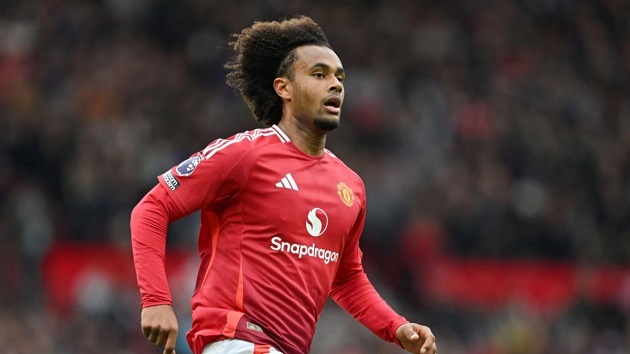 Zirkzee từ chối Juventus, quyết khẳng định giá trị ở MU