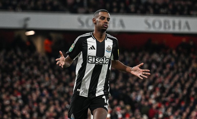 Ảnh bài viết Phản ứng của Isak trước tin đồn sẽ gia nhập Arsenal