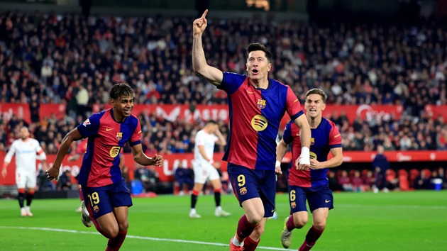 Đối thủ lớn nhất của Barca trong cuộc đua vô địch La Liga không phải Real hay Atletico