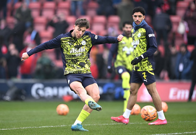 Tân binh Man City dính chấn thương ngay trong trận ra mắt