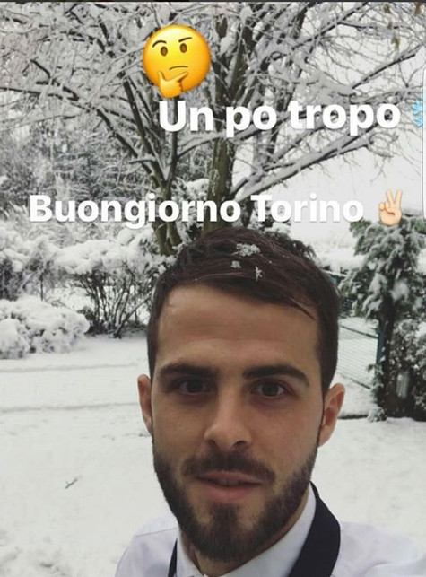 Sao Juventus tinh nghịch giữa thành Turin đóng băng - Bóng Đá