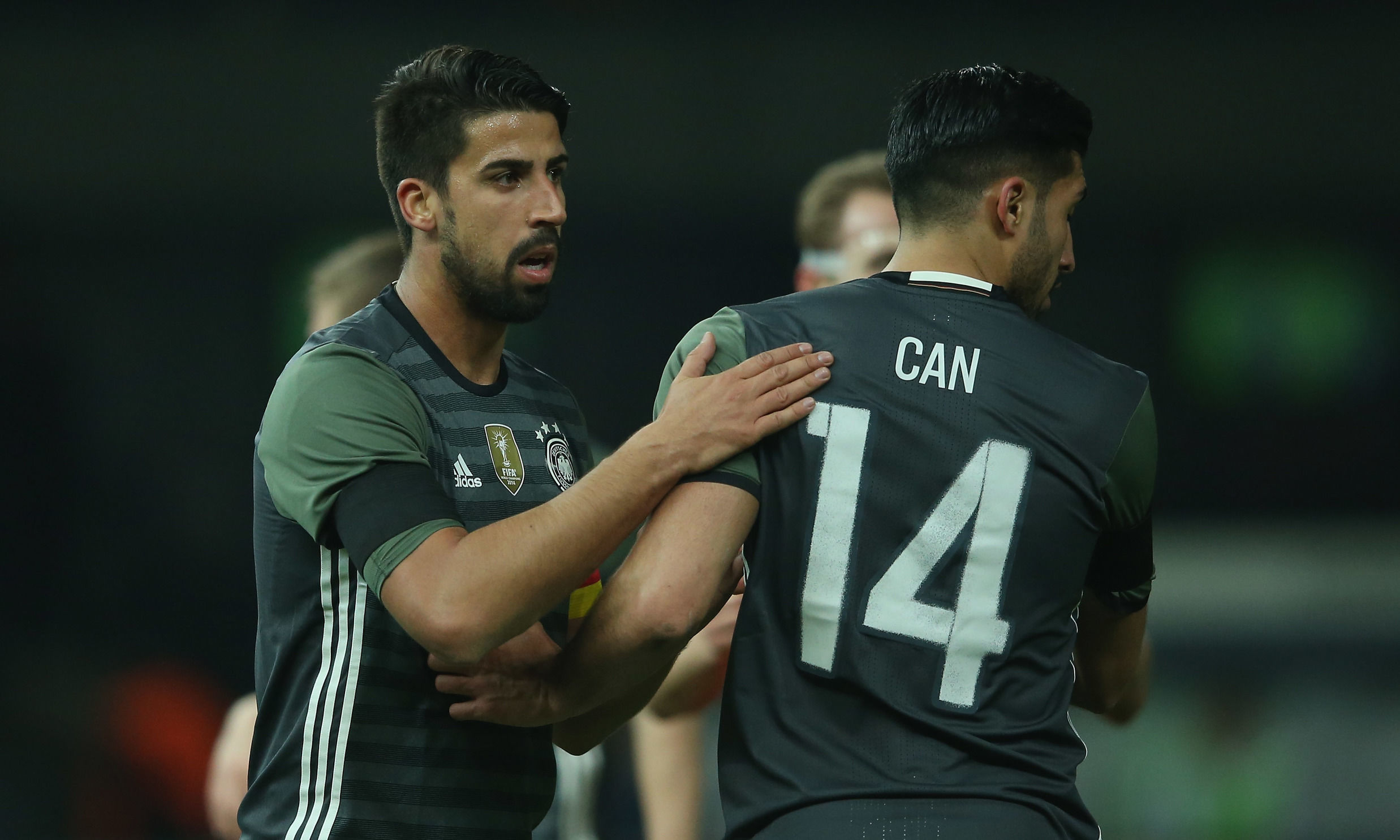 Khedira mở lời đề nghị Juventus mùa Emre Can - Bóng Đá