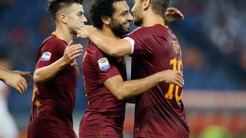 Totti tin Salah sẽ là cầu thủ vĩ đại nhất thế giới trong tương lai - Bóng Đá