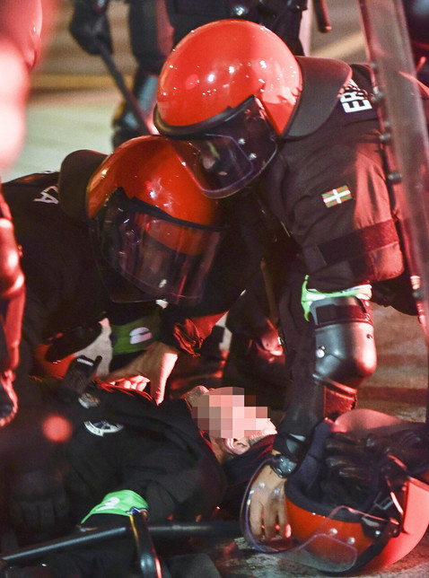 Cảnh sát thiệt mạng trong trận hỗn chiến giữa Bilbao - Spartak Moscow - Bóng Đá