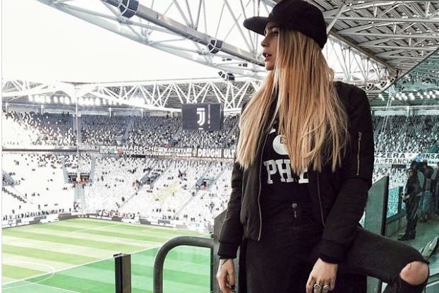 Dybala bí mật có người yêu mới?