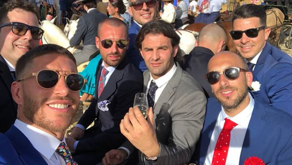 Ảnh bài viết Ramos trốn Real rủ hội anh em về quê ăn cỗ