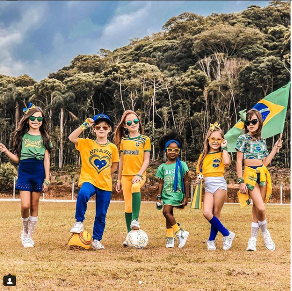 Cực yêu với Brazil phiên bản 'anh hùng tí hon' - Bóng Đá