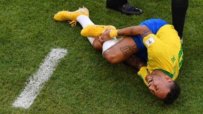 Neymar và 5 sự thật không tưởng - Bóng Đá