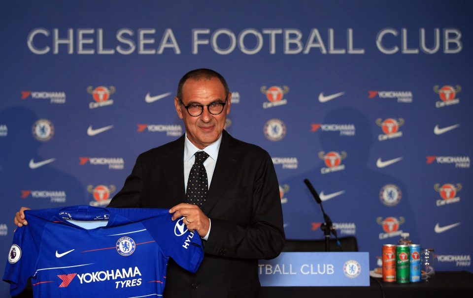 Ảnh bài viết Muốn làm việc lâu dài ở Chelsea, Sarri cần vứt bỏ quần thể dục
