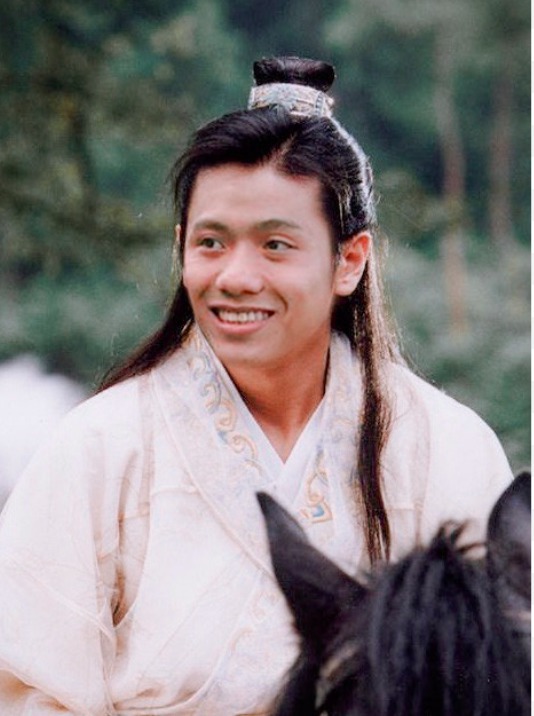 Chết cười với bộ ảnh tuyển Việt Nam nhập vai nhân vật trong truyện Kim Dung - Bóng Đá