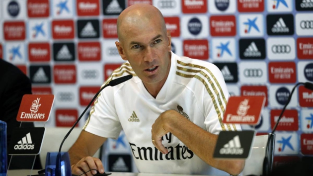 Zidane lên tiếng, Real cầm sẵn 
