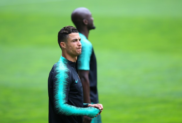 Football Leaks reveal Cristiano's earnings with Nike - Bóng Đá
