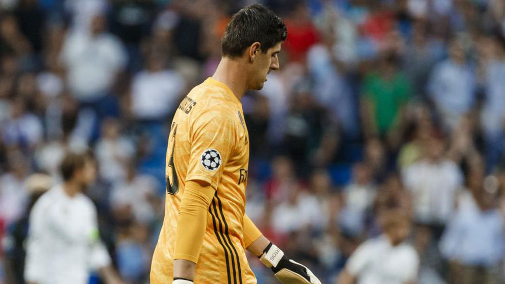 Real Madrid defend Courtois and deny he's suffering with anxiety - Bóng Đá