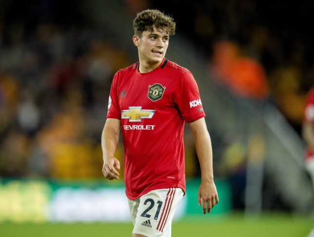 Daniel James learning from Eden Hazard as he bids to improve his game at Man Utd - Bóng Đá