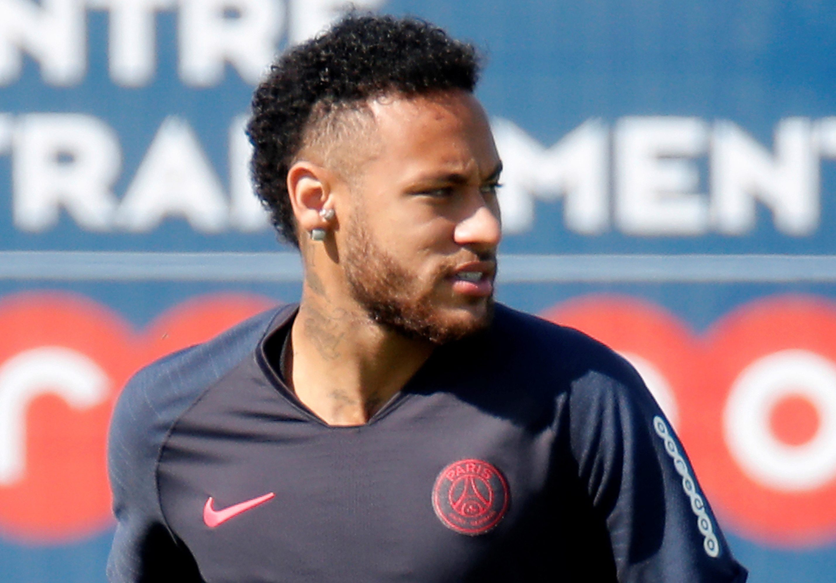 Neymar makes initial demands from Barcelona ahead of next summer’s proposed move - Bóng Đá