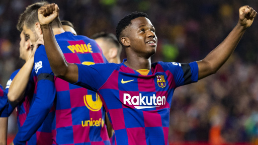 Ansu Fati set to be offered new long-term deal at Barcelona... with 16-year-old's release clause increasing to a whopping £88MILLION - Bóng Đá