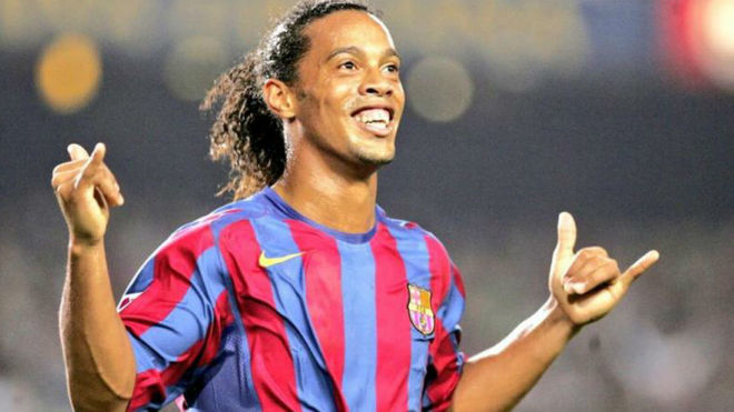Willian: Messi is very good, but Ronaldinho was the best of them all - Bóng Đá