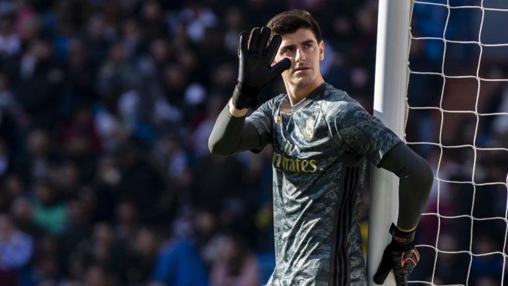 Real Madrid: Thibaut Courtois is doing something Iker Casillas never did - Bóng Đá