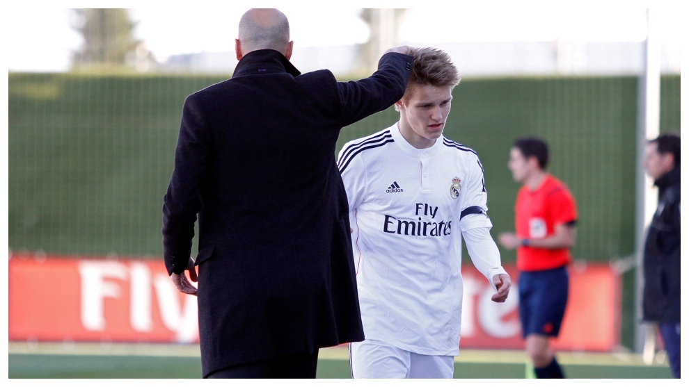 Real Madrid wouldn't have to pay to bring Odegaard back in the summer of 2020 - Bóng Đá